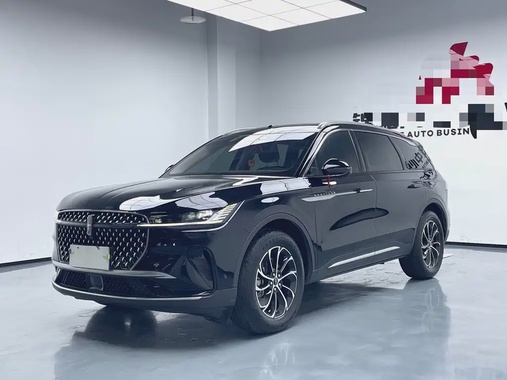 Lincoln Nautilus 2024