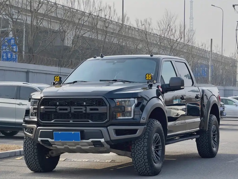 Ford F-150 Raptor
