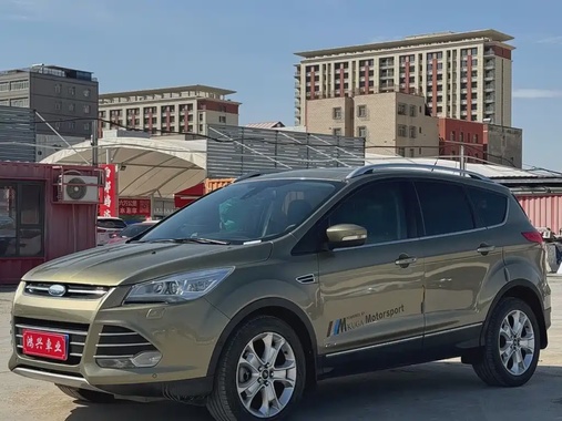 Ford Kuga 2016