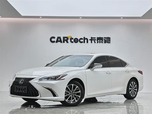 Lexus ES 2023