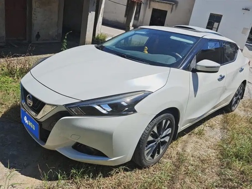 Nissan Bluebird 2018