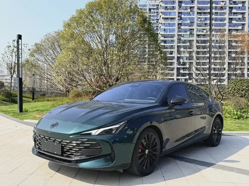 MG MG7 2023