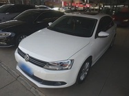 Volkswagen Sagitar 2015