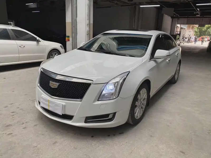 Cadillac XTS