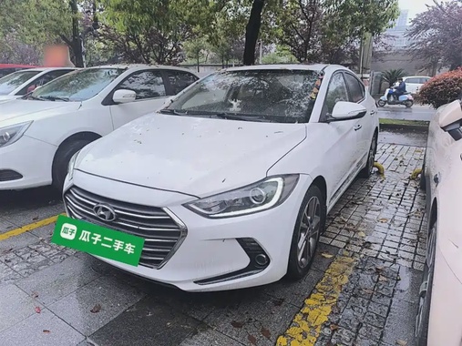 Hyundai Elantra 2018