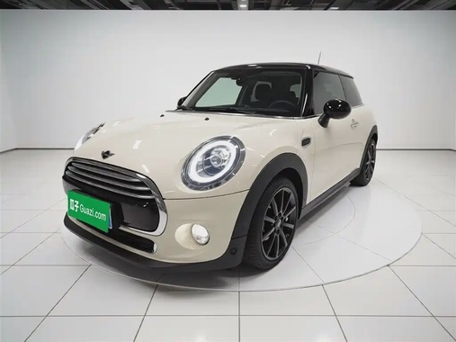 MINI Other 2019
