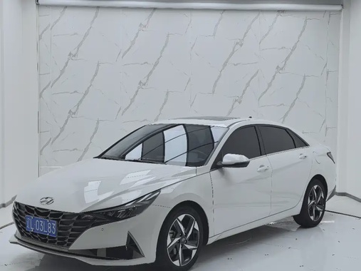 Hyundai Elantra 2023