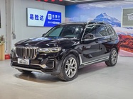 BMW X7 2021