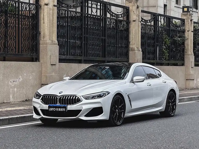 BMW 8 Series