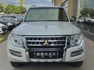 Mitsubishi Pajero Sport 2020