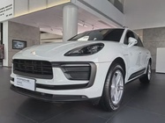 Porsche Macan 2025