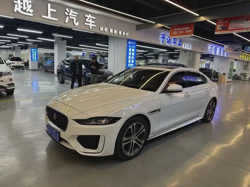 Jaguar XE 2024