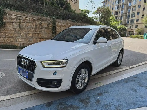 Audi Q3 2015