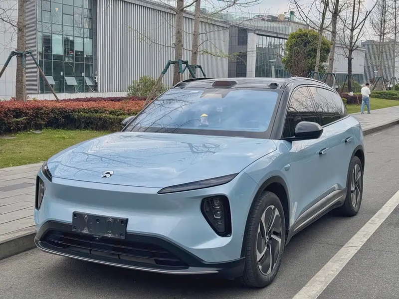 NIO ES6