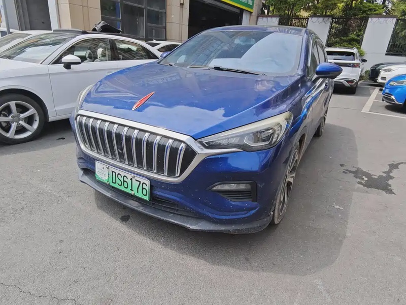 Hongqi E-HS3