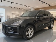 Porsche Macan 2021