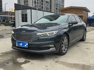 Ford Taurus 2021