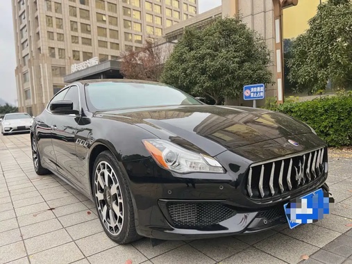 Maserati Quattroporte 2015
