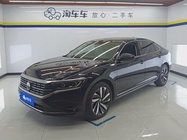 Volkswagen Passat 2023