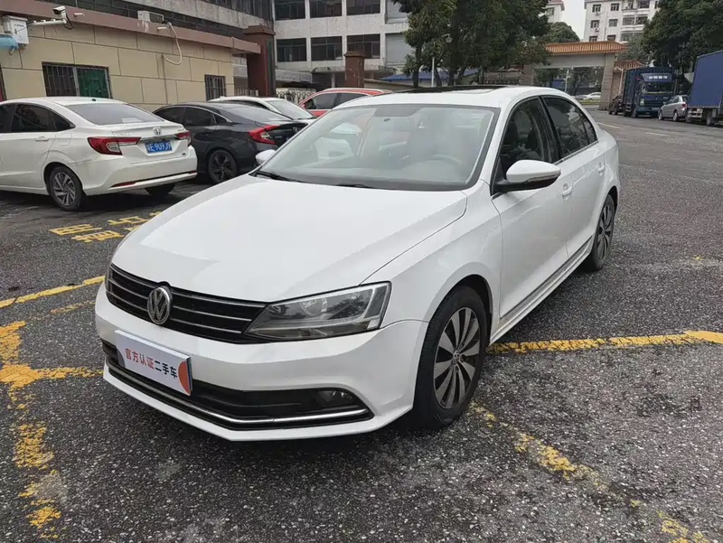 Volkswagen Sagitar