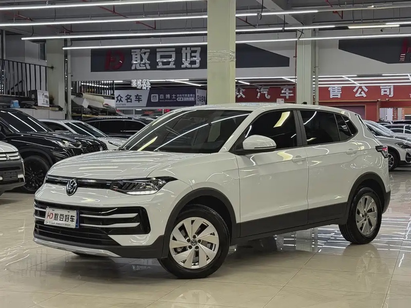 Volkswagen Tharu