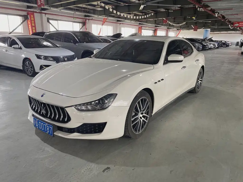 Maserati Ghibli