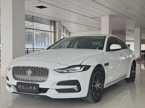 Jaguar XE 2020
