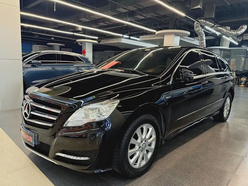 Mercedes-Benz R-Class