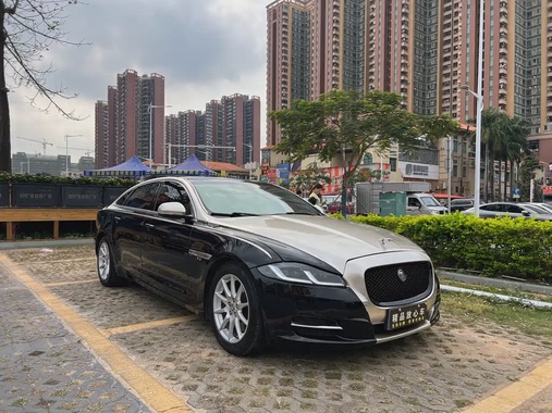 Jaguar XJ 2013
