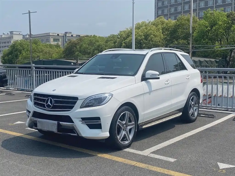 Mercedes-Benz M-Class