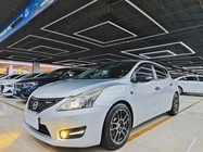 Nissan Tiida 2012