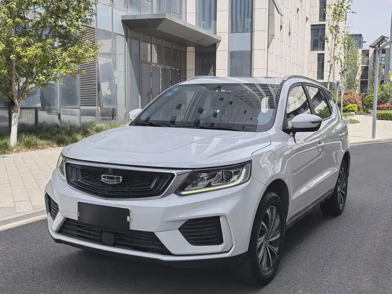 Geely X6