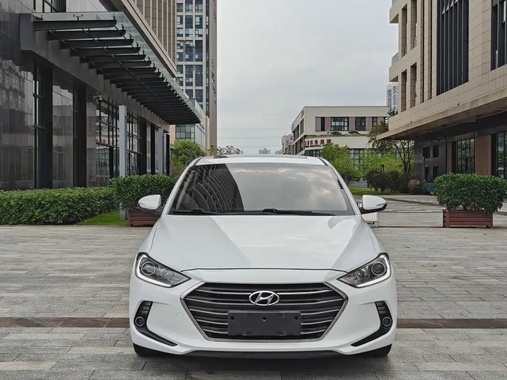 Hyundai Elantra 2018