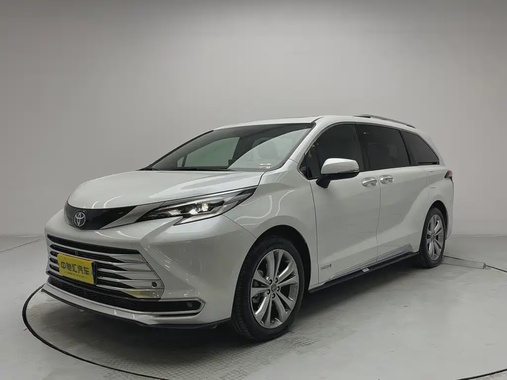 Toyota Sienna 2025