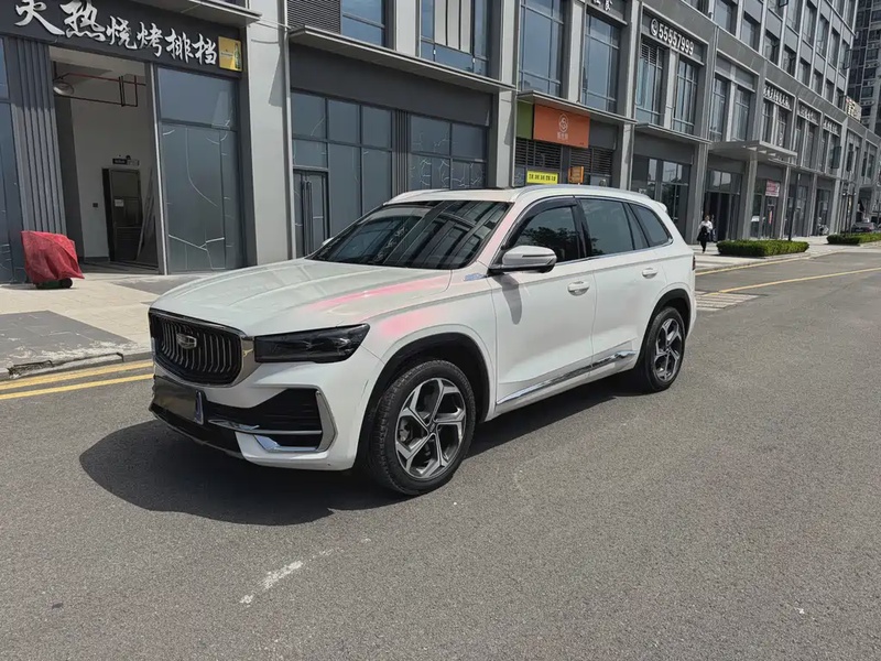 Geely Xingyue L