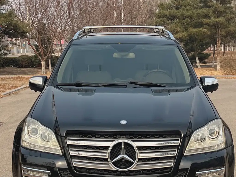 Mercedes-Benz GL-Class