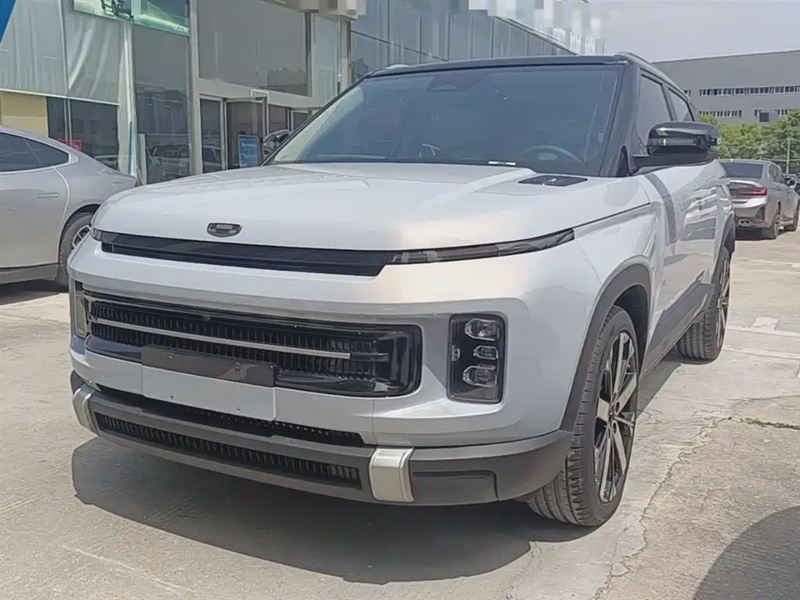 Geely Icon