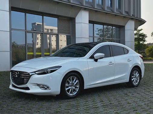Mazda 3 2018