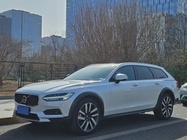Volvo V90 2023