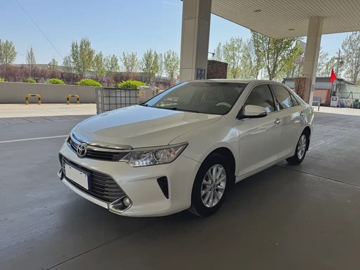 Toyota Camry 2016