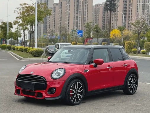 MINI Other 2019