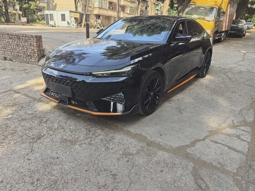 Changan UNI-V 2025