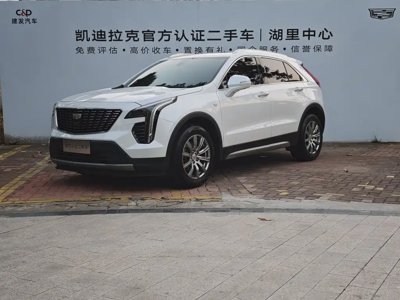 Cadillac XT4