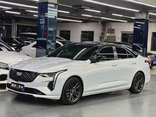 Cadillac CT4 2022