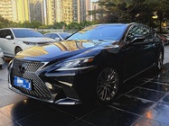 Lexus LS 2018