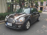 MINI Clubman 2011