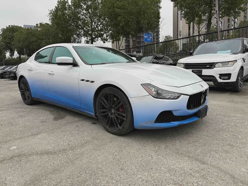 Maserati Ghibli