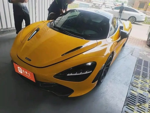 McLaren 720S 2019