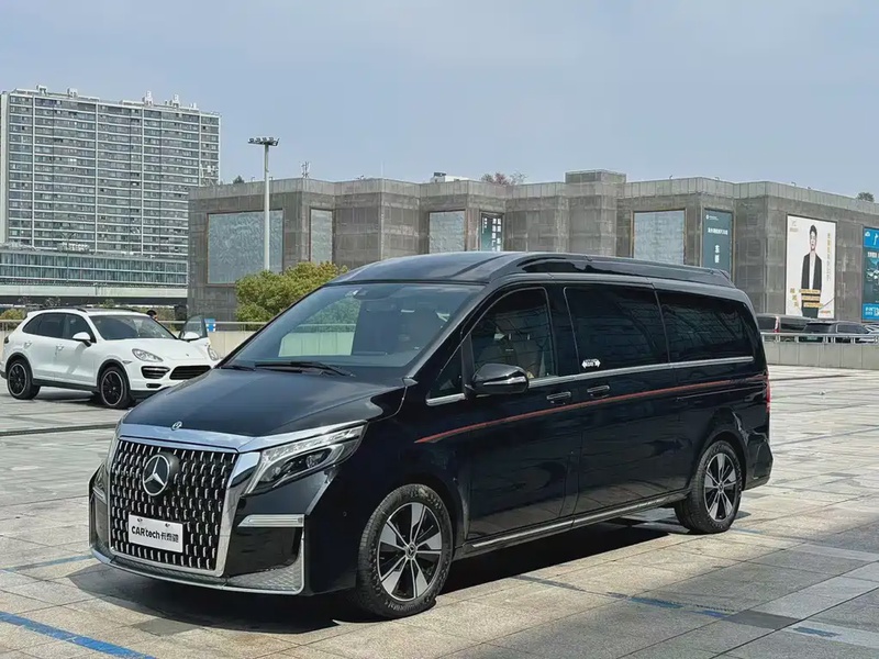 Mercedes-Benz V-Class