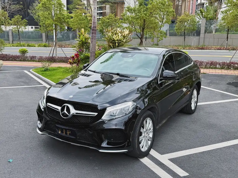Mercedes-Benz GLE-Class